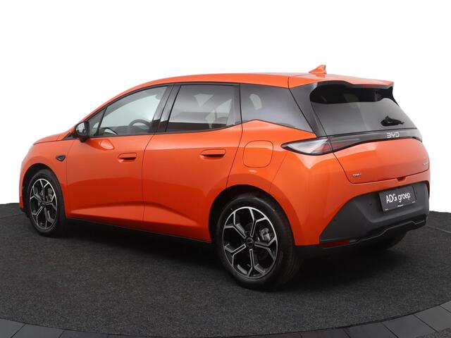 BYD Dolphin G DM-i Sport NIEUW/ 1040 KM / Sunset Orange / 105 EV / 360°-camera / HUD / Sport uitvoering
