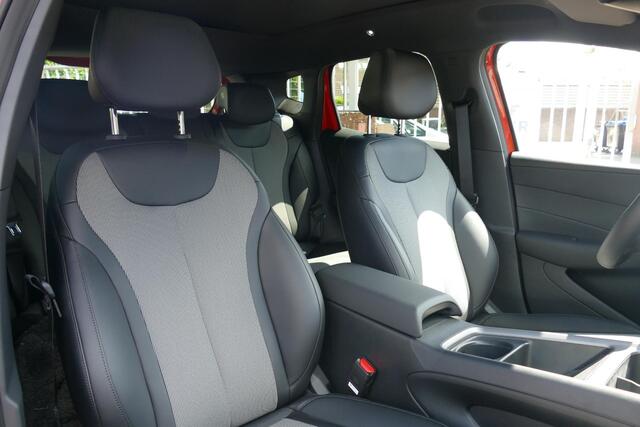 BYD Dolphin G 1.5L DM-i Comfort | 1040km Actieradius | Google Build-in | Pano | RIJKLAARPRIJS!
