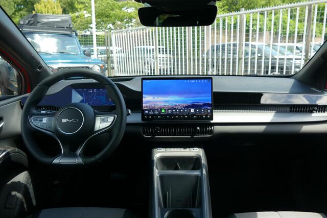 BYD Dolphin G 1.5L DM-i Comfort | 1040km Actieradius | Google Build-in | Pano | RIJKLAARPRIJS!