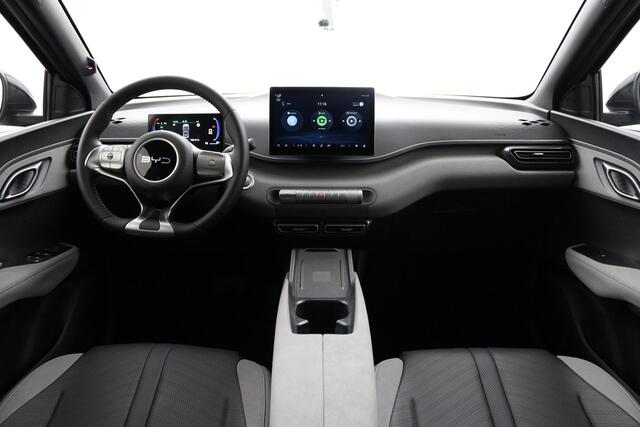 BYD Dolphin SURF Comfort 43 kWh DEMO | Navigatie | Apple Carplay - Android Auto | 360 Graden Camera's