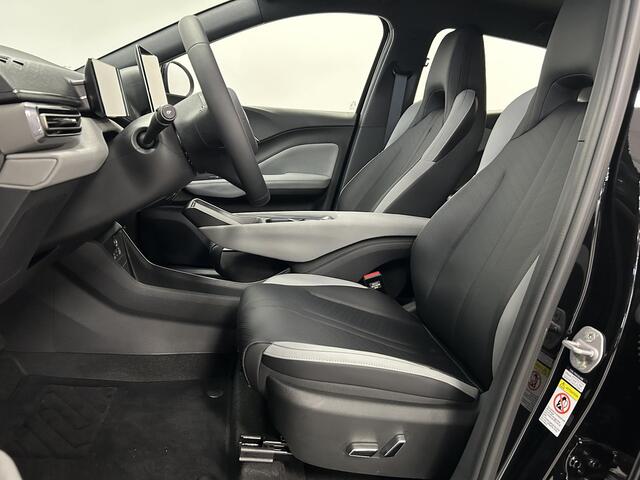 BYD Dolphin SURF Boost 43 kWh | NAVI | CAMERA | ADAPTIVE CRUISE | PARKEERSENSOREN ACHTER