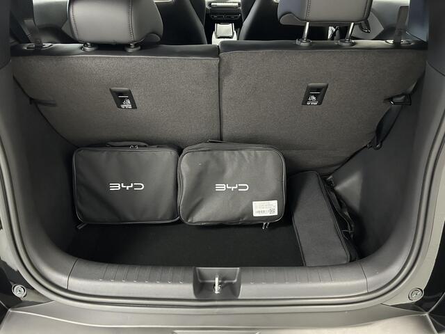 BYD Dolphin SURF Boost 43 kWh | NAVI | CAMERA | ADAPTIVE CRUISE | PARKEERSENSOREN ACHTER