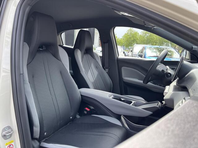 BYD Dolphin SURF Comfort 43 kWh