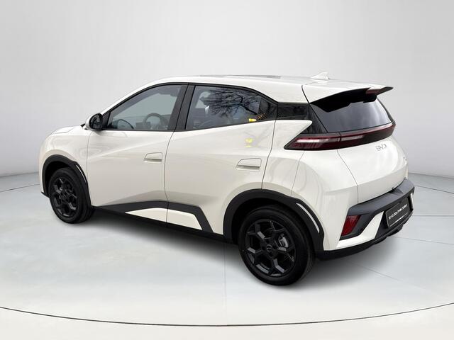 BYD Dolphin SURF Boost 43 kWh | €2000 korting | 320 KM WLTP | Achteruitrijcamera | Adaptive cruise control | Elektrische Stoelen | Apple Carplay & Android Auto |
