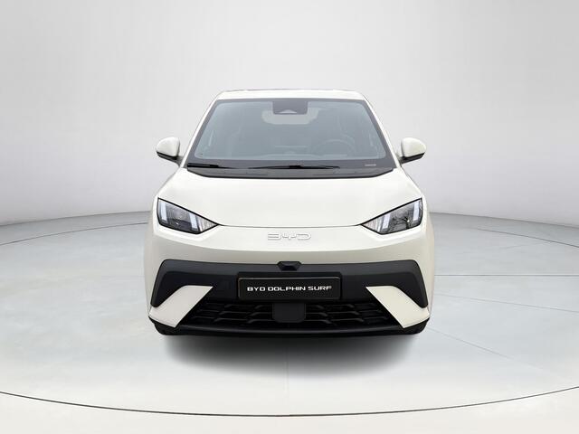 BYD Dolphin SURF Boost 43 kWh | €2000 korting | 320 KM WLTP | Achteruitrijcamera | Adaptive cruise control | Elektrische Stoelen | Apple Carplay & Android Auto |