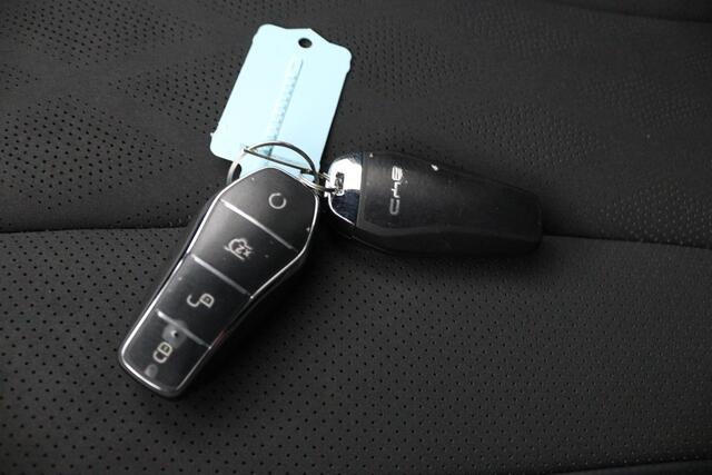 BYD Dolphin Comfort 60.4 kWh VERWACHT | 420 km |