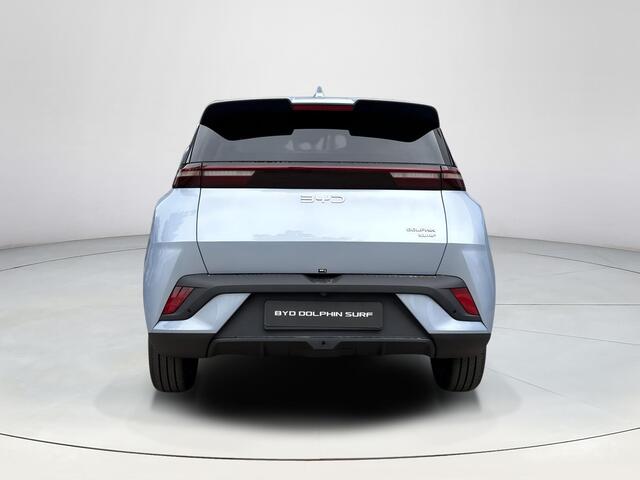 BYD Dolphin SURF Boost 43 kWh | €2000 Voordeel | 320 KM Actieradius WLTP | Elektrische Stoelen | Achteruitrijcamera