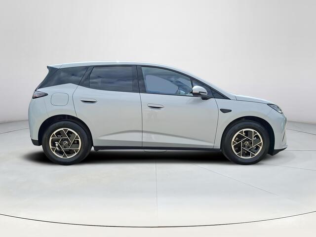 BYD Dolphin G DM-i Boost | Plug-In Hybride | 105 KM EV-actieradius | Draadloos Apple Carplay & Android Auto | Stoel- en stuurverwarming | 1040 km gecombineerd bereik | €1000 Voordeel