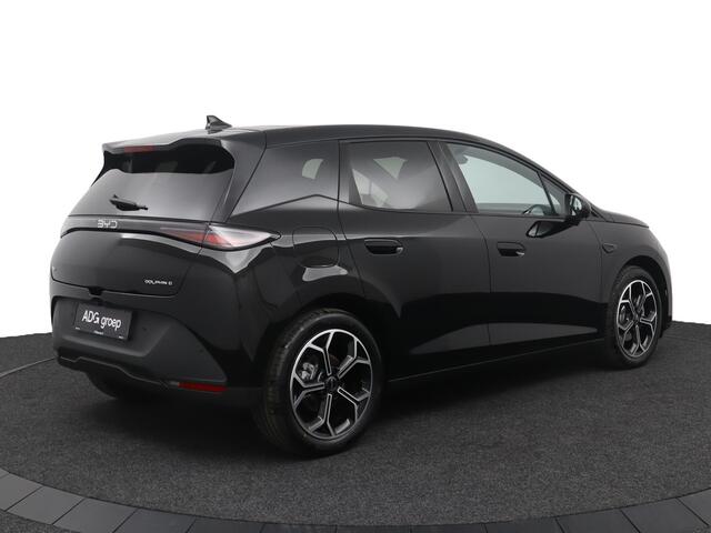 BYD Dolphin G DM-i Sport NIEUW/ 1040 KM / Obsidian Black / 105 EV / 360°-camera / HUD /