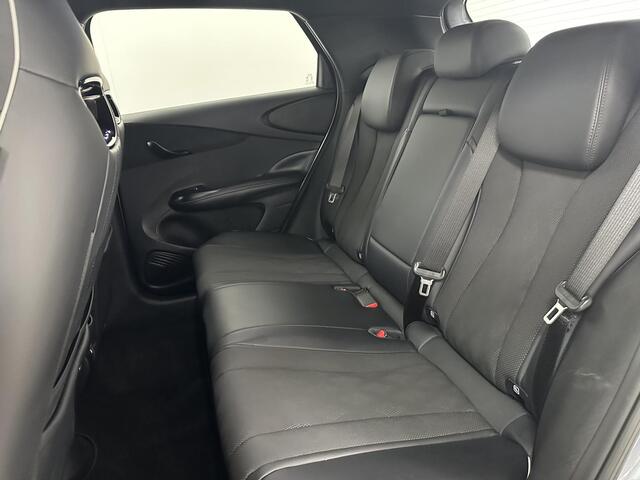 BYD Dolphin Comfort 60.4 kWh Lage KM-stand! | 360 camera | Stoelverwarming | Intelligent cruise control |