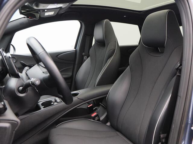 BYD Dolphin Design 60.4 kWh 204 Pk | Stoelverwarming | 360 Camera | Panoramadak | Adaptive Cruise | Warmtepomp |17 Inch | 26.055 Km !!