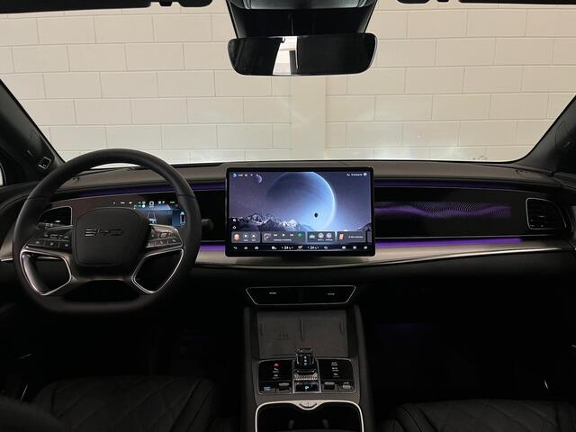 BYD Seal Excellence AWD 91.3 kWh | APPLE CARPLAY | DEMO | 530 PK | 20" LICHTMETALEN VELGEN | VERWARMDE ACHTERBANK |