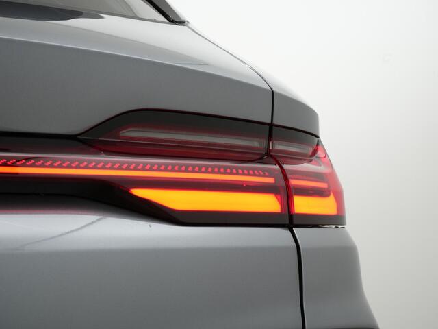 BYD Seal U 1.5 T DM-I 323PK AWD DESIGN | 1300 kg trekgewicht | Panoramadak | nieuw!