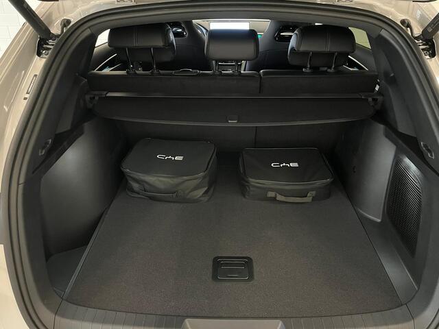 BYD Seal U Design 87 kWh VANDAAG KOPEN MORGEN RIJDEN! | SCHUIF-/KANTELDAK | NAVI | ELEKTRISCHE STOELEN | STOELVENTILATIE | STUURVERWARMING | BEDIENING VIA APP