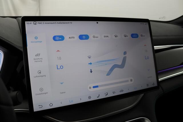 BYD Seal U 1.5 T DM-i AWD Design Wordt verwacht| Panoramadak | 360 graden camera | 1300 kg trekgewicht | | Elektrische kofferklep