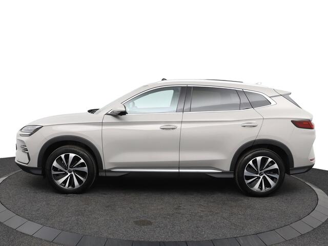 BYD Seal U Design Bijtellingsvriendelijk / zwart interieur / 500 km / stoelverwarming / Apple Carplay