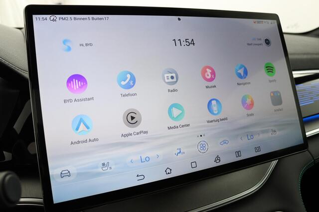 BYD Seal U Design Bijtellingsvriendelijk / zwart interieur / 500 km / stoelverwarming / Apple Carplay