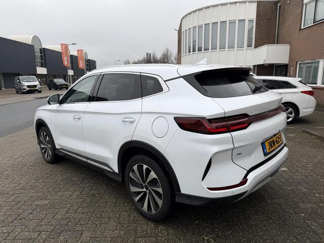 BYD Seal U 1.5 T DM-i AWD Design | 323 PK | Full Options |