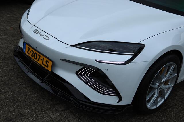 BYD Seal DESIGN RWD 82.5 KWH | PANO | 360 CAMERA | DYNAUDIO | LED | CARPLAY | ACC |