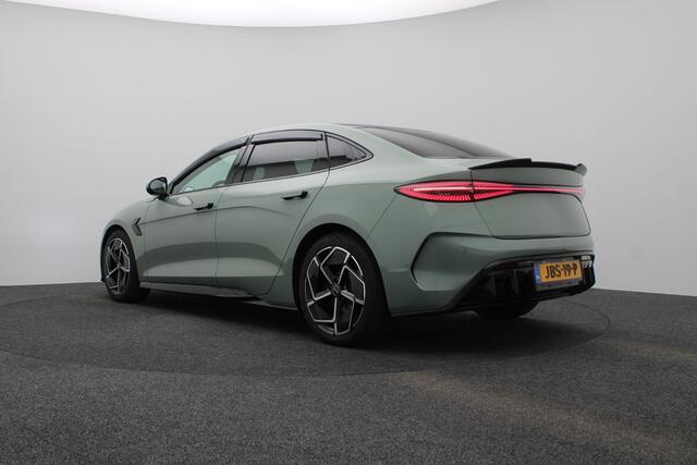 BYD Seal Design RWD 82.5 kWh 570 km | Apple Carplay | Android auto | stuur en stoelverwarming | 360 graden camera's | Warmtepomp |