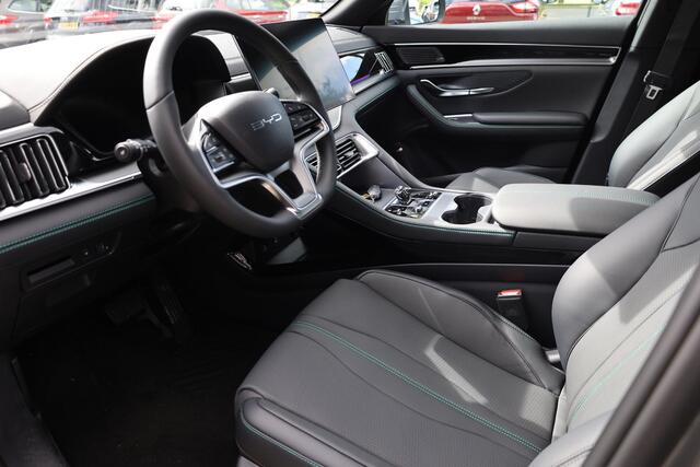 BYD Seal U 1.5 DM-i FWD Boost ZWART-LEER CARPLAY PANO 360-CAMERA STOELVENTILATIE STUUR/STOELVERW. HUD ADAPTIVE-CRUISE CLIMA NAVI 2XPDC 19''LMV ENZ ENZ!