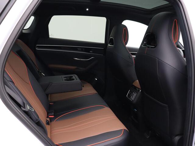 BYD Seal U 1.5 DM-i FWD Boost | Panorama Dak | Stoel & Stuurverwarming | Stoelverkoeling | Infinity Audio | 360 Graden Camera | Elektrische Achterklep |