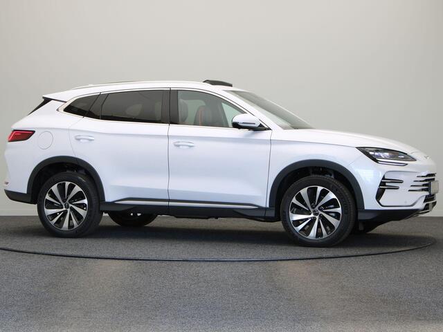 BYD Seal U 1.5 DM-i FWD Boost | Panorama Dak | Stoel & Stuurverwarming | Stoelverkoeling | Infinity Audio | 360 Graden Camera | Elektrische Achterklep |