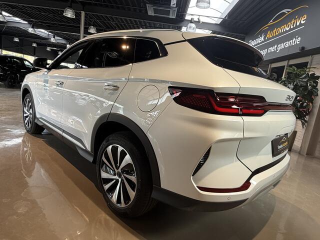 BYD Seal U 1.5 DM-i FWD Comfort | Long Range 125 km | Fabrieksgarantie Pano dak Navigatie leder Interieur Lmv