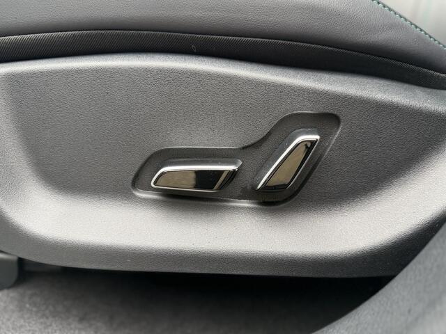 BYD Seal U 1.5 T DM-i AWD Design | 323 PK | Full Options | Head up display |