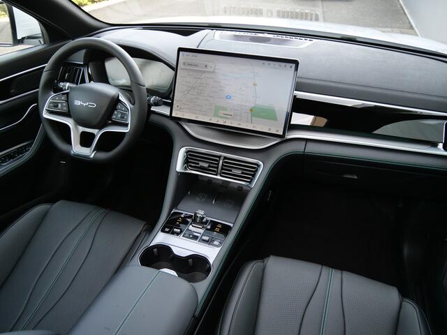 BYD Seal U 1.5 218pk DM-i FWD Boost Automaat Leder / Panoramadak / Infinity sound / Adaptive cruise