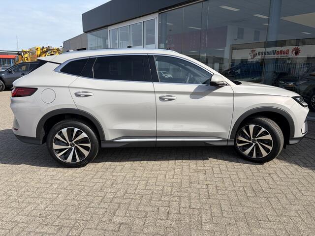 BYD Seal U 1.5 DM-i FWD Boost | Schuif/kantel dak | 360 Camera | Infinty |