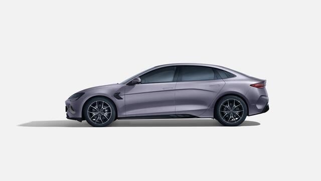 BYD Seal Business RWD 61.4 kWh NIEUW / 460 km / 1000 kg trekgewicht/ Apple Carplay en Android auto