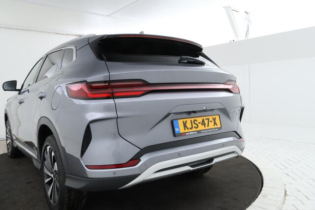 BYD Seal U 1.5 DM-i FWD Boost plug in hybrid, fabrieksnieuw!