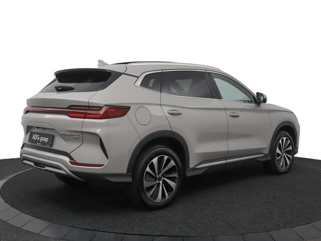 BYD Seal U 1.5 DM-i FWD Boost Snel leverbaar | Zwart interieur| 1080 km | Stoelverwarming | Apple Carplay