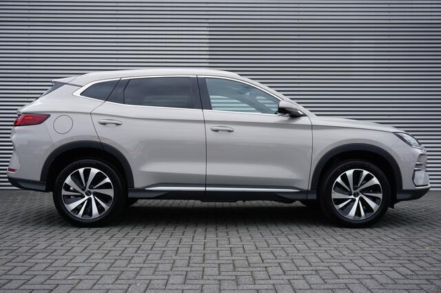 BYD Seal U 1.5 Turbo DM-i AWD Design 323 pk | 1.300 TREKGEWICHT | 360°CAM