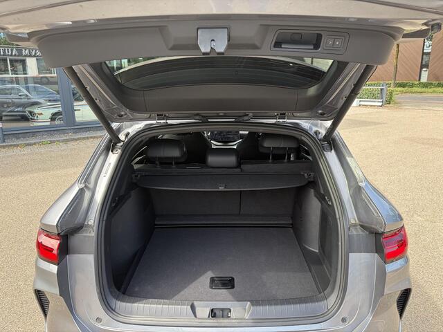 BYD Seal U Design 87 kWh VAN ¤39.900,- NU VOOR SLECHTS ¤35.877,- Uw LENTEVOORDEEL ¤4.023,- | FULL OPTION| BYD GARANTIE T/M 2029| RECENT ONDERHOUD GEHAD| RIJKLAAR!| 7.000KM!|