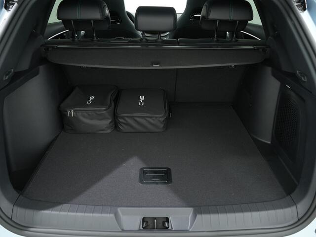 BYD Seal U 1.5 T DM-I 323PK AWD DESIGN | 1300 kg trekgewicht | Panoramadak | nieuw!