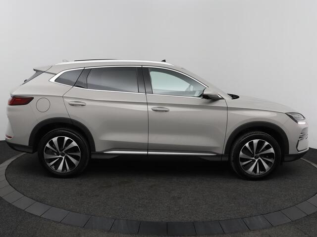 BYD Seal U 1.5 DM-i FWD Boost DEMO | 1080 km | Fabrieksgarantie | Apple Carplay | Stoelverwarming