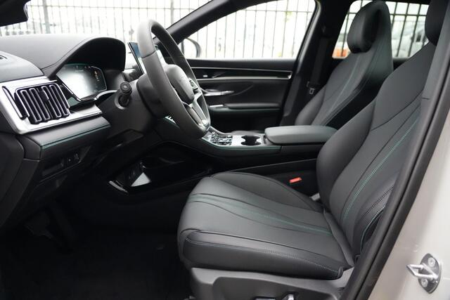 BYD Seal U 1.5 DM-i PHEV AWD Design | 324 PK | Pano | HUD | 360° Camera | BYD SEAL U 1.5 DM-i PHEV AWD Design met 324 PK, Plug-in hybride aandrijving, Panoramadak, Head-Up Display, 360° camera, adaptieve cruise control, stoelverwarming en stoelventilatie
