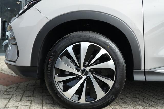 BYD Seal U 1.5 DM-i PHEV AWD Design | 324 PK | 360° Camera| Pano | HUD | BYD SEAL U 1.5 DM-i PHEV AWD Design met 324 PK, Plug-in hybride aandrijving, Panoramadak, Head-Up Display, 360° camera, adaptieve cruise control, stoelverwarming en stoelventilatie