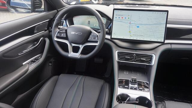 BYD Seal U 1.5 DM-i FWD PHEV Comfort 26.6kWh Grote accu 125km Panoramadak | HUD | PDC V+A | 360 Camera | Stoel- + Stuurverwarming