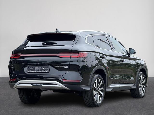 BYD Seal U 1.5 DM-i FWD Boost | Automaat | Carplay | Navi | Stoel ventilatie/verwarming | Camera | Pano | Elektrische klep | ( Vestiging - Nieuwegein )