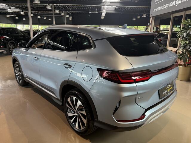 BYD Seal U 1.5 T DM-i AWD Design 324pk | Bom Vol | HEAD UP DESIGN 4x4 | DIRECT LEVERBAAR OP KENTEKEN |