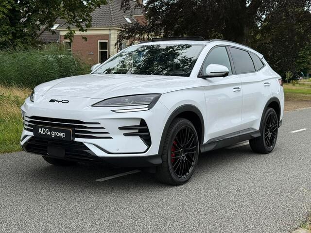 BYD Seal U 1.5 DM-i FWD Boost | ADG Editie | Uniek ADG - Black & White Edition | 1080 km | Apple Carplay | 360 graden camera | op aanvraag | 20 inch velgen | rode remklauwen |