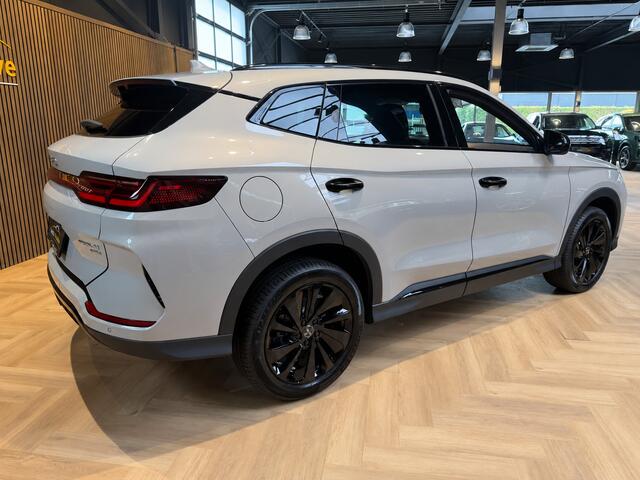 BYD Seal U 1.5 T DM-i COMFORT | LONG RANGE | ULTRA BLACK EDITION | panoramadak | - spiegels en handvaten geheel zwart -