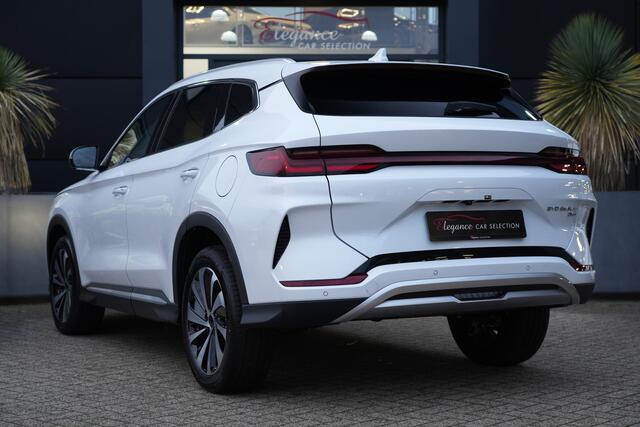 BYD Seal U 1.5 DM-i FWD Comfort | PHEV | 120KM | PANO | 360° Camera | HUD | BYD SEAL U 1.5 DM-i PHEV Comfort met 218 PK, Plug-in hybride 120km actieradius, Panoramadak, Head-Up Display, 360° camera, adaptieve cruise control, stoelverwarming en stoelventilatie – foto 7