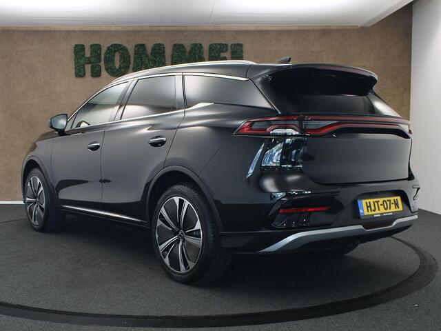 BYD Tang Flagship 108.8 kWh - ORIGINEEL NEDERLANDSE AUTO - AFNEEMBARE TREKHAAK - TREKGEWICHT 1500 KG - LEDEREN BEKLEDING - PANORAMADAK - 7 ZITPLAATSEN - ELEKTRISCHE VERSTELLING STUUR - AIRCO VOOR ACHTERPASSAGIERS - ELEKTRISCHE STOELEN VOOR - ELEKTRISCHE ACHTERKLEP - 2 LAADKABELS - 3 FASEN - STOELVENTILATIE VOOR