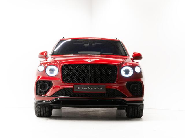 Bentley Bentayga V8 First Edition | Black Specification | Carbon Ceramic Brakes