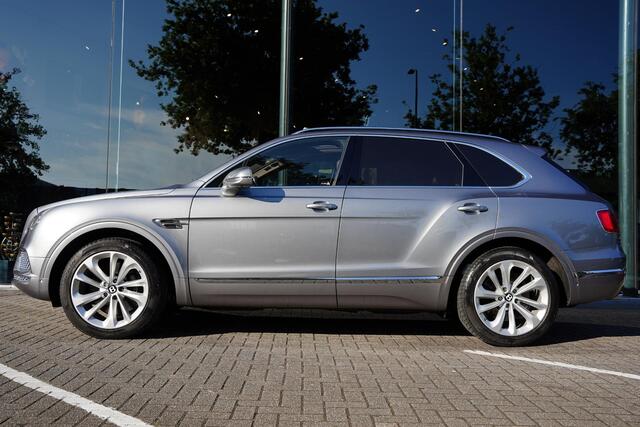 Bentley Bentayga 6.0 W12 Mulliner Natuurbruin