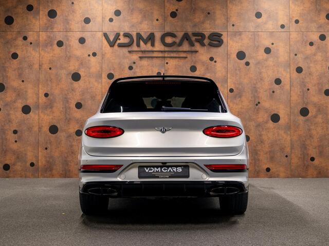 Bentley Bentayga 3.0 V6 Hybrid | First Edition | NAIM | Styling Spec | Massage |